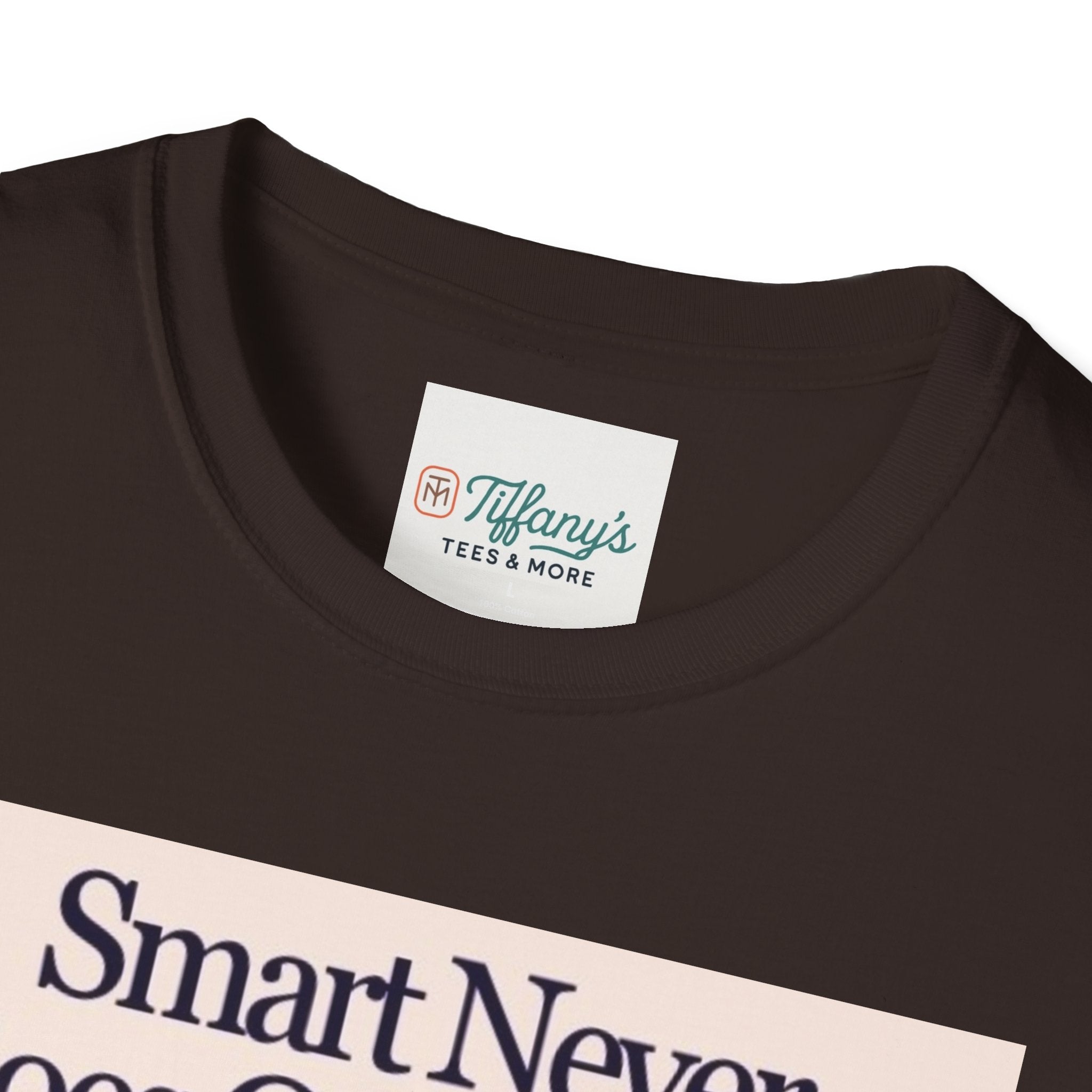 Smart Never Goes Out of Style Unisex T-Shirt, Cool Graphic Tee, Motivational Quote Apparel, Gift for Students, Trendy Casual Wear