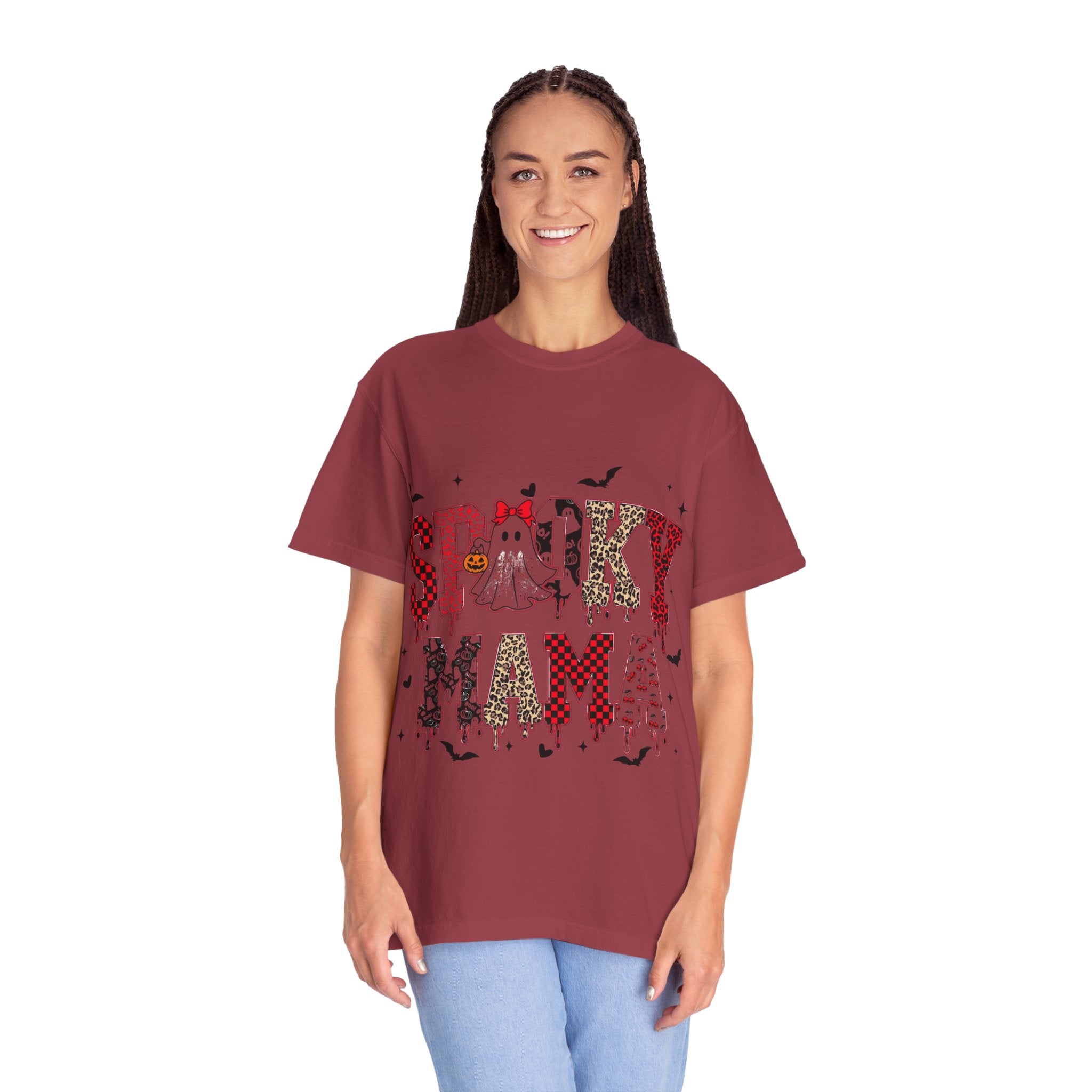 Spooky Mama Halloween T-Shirt, Unisex Halloween Shirt, Cute Ghost Tee, Fall Fashion, Casual Wear, Gift for Moms