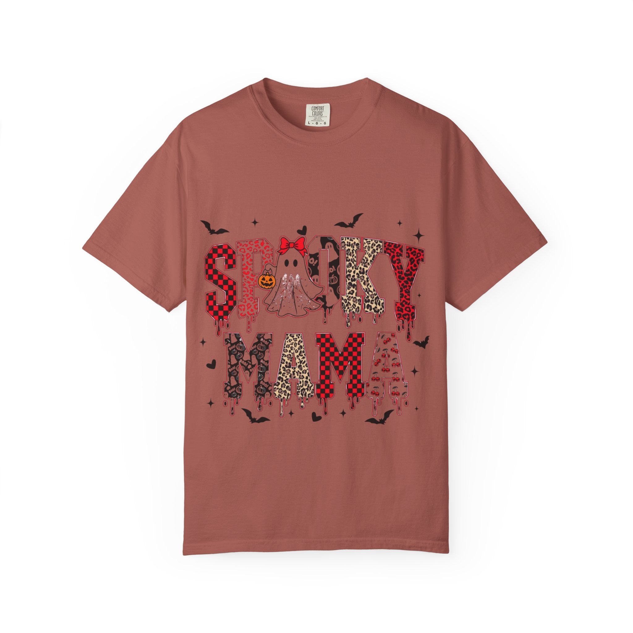 Spooky Mama Halloween T-Shirt, Unisex Halloween Shirt, Cute Ghost Tee, Fall Fashion, Casual Wear, Gift for Moms