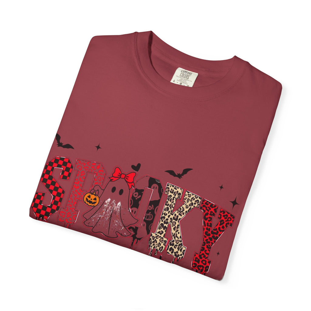 Spooky Mama Halloween T-Shirt, Unisex Halloween Shirt, Cute Ghost Tee, Fall Fashion, Casual Wear, Gift for Moms
