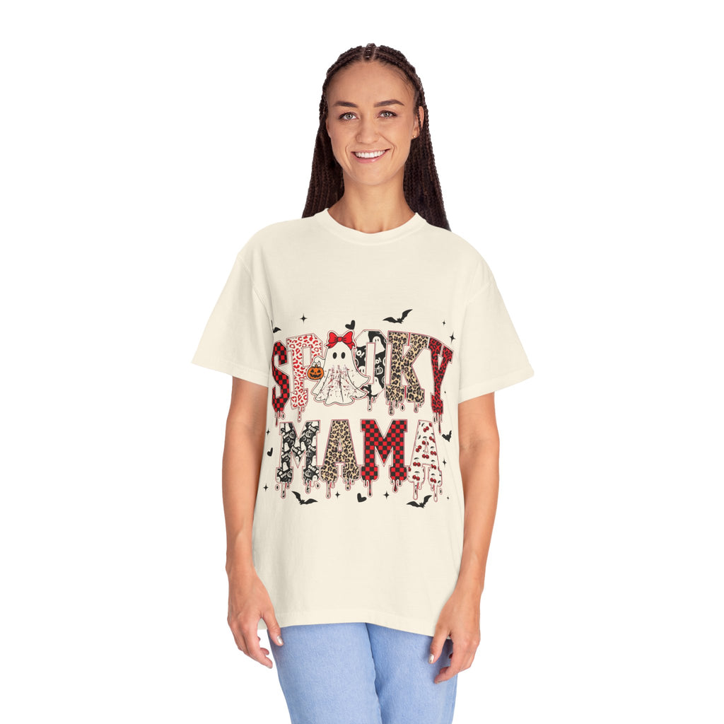 Spooky Mama Halloween T-Shirt, Unisex Halloween Shirt, Cute Ghost Tee, Fall Fashion, Casual Wear, Gift for Moms