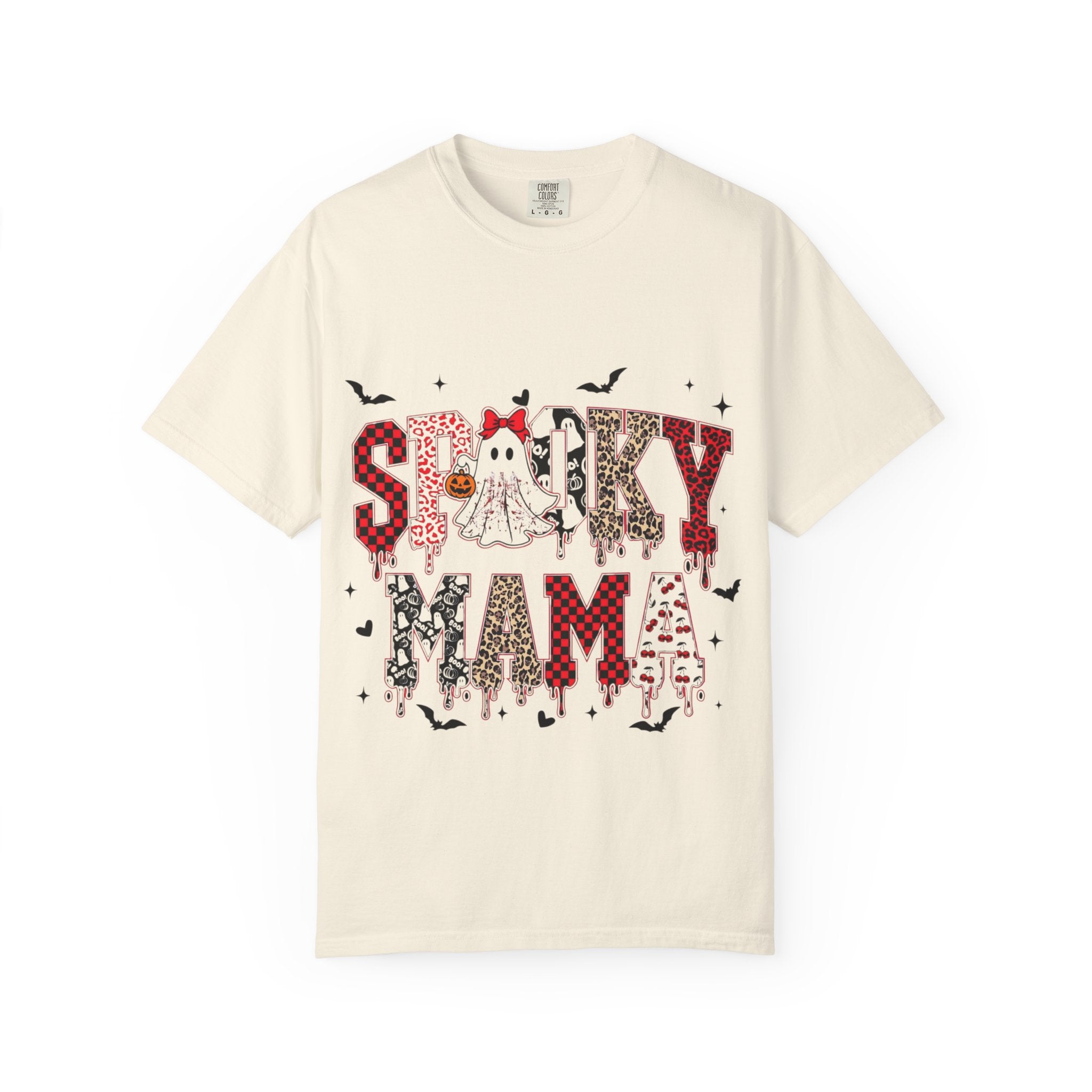 Spooky Mama Halloween T-Shirt, Unisex Halloween Shirt, Cute Ghost Tee, Fall Fashion, Casual Wear, Gift for Moms