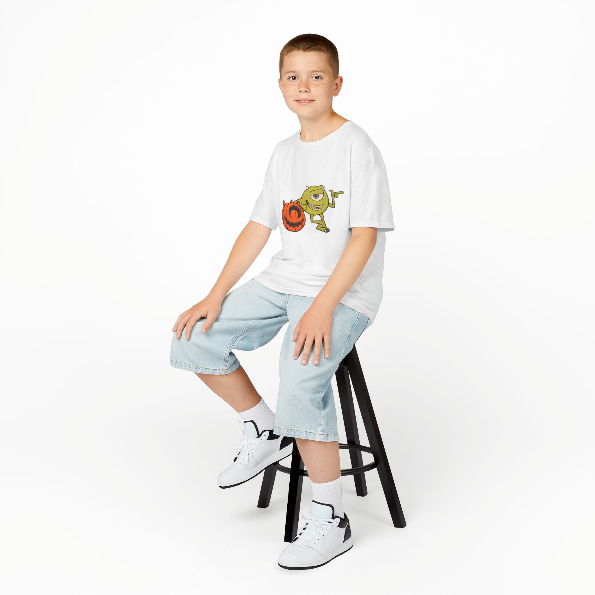 Halloween Kids Tee with Fun Pumpkin Design, Spooky Outfit, Trick or Treat Shirt, Kids Halloween Apparel, Cute Halloween Costume
